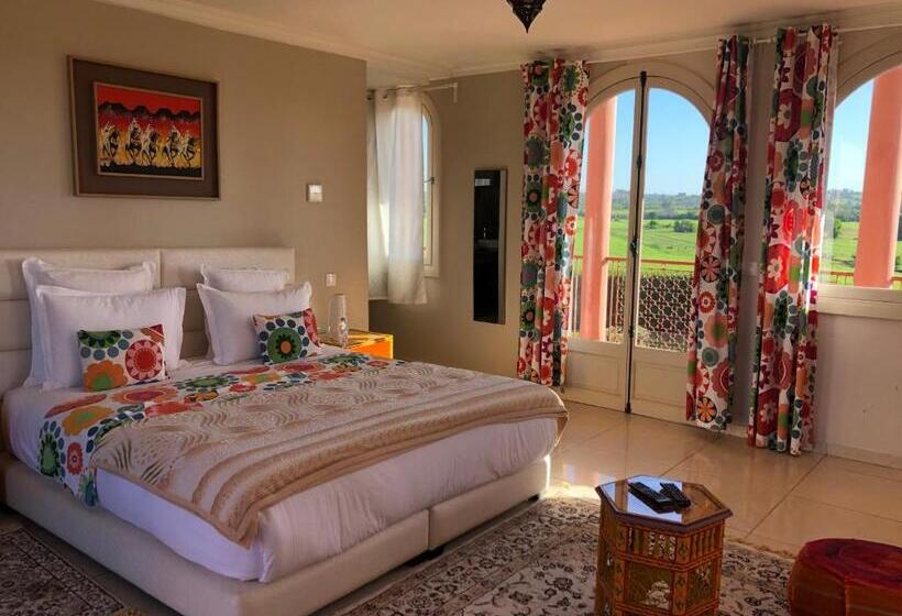 بنسيون Dar De Santis