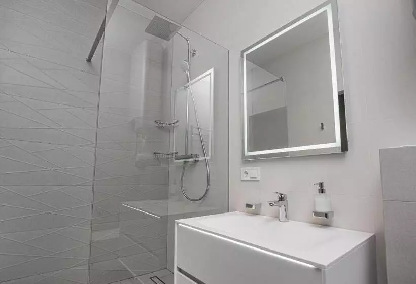 هاستل Arcadia Luxury Apartments