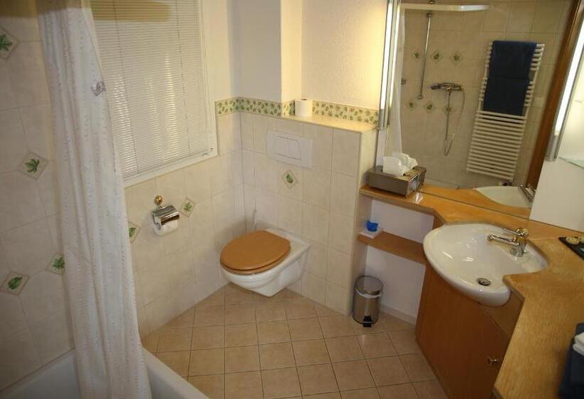 Szálló Landgasthof Farnsburg