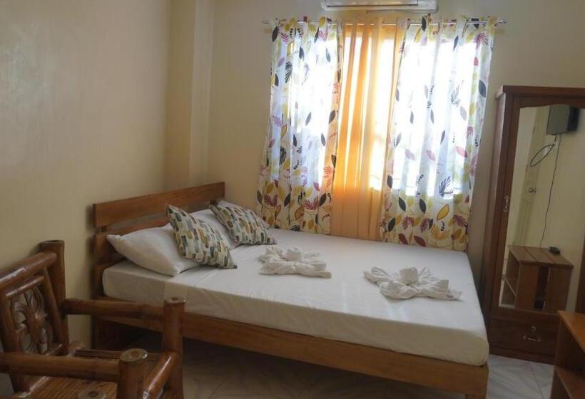 مبيت وإفطار Cg S Travellers Inn