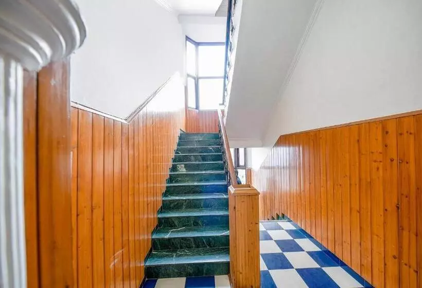 Fabhotel Prime Hemkunth