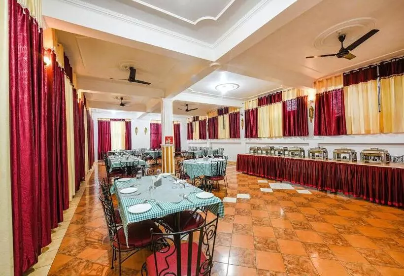 Fabhotel Prime Hemkunth