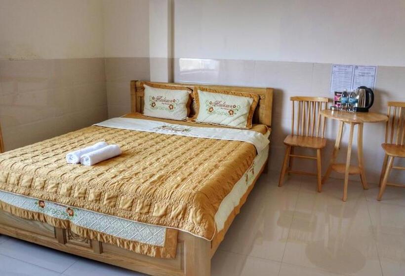 هتل Khách Sạn Hoàng Hải