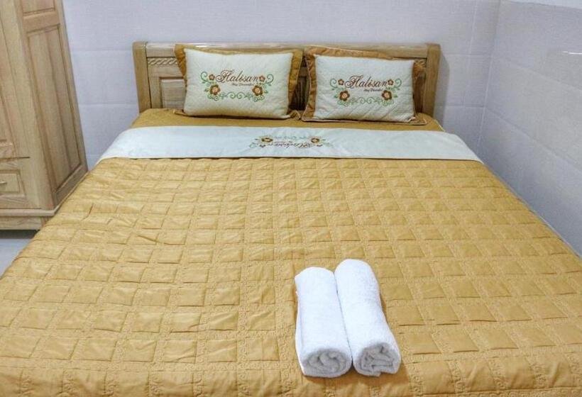 هتل Khách Sạn Hoàng Hải