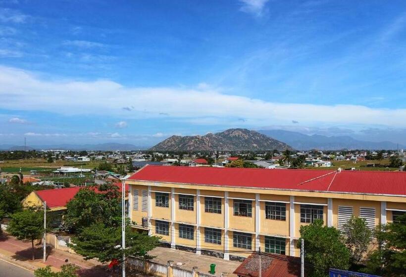 هتل Khách Sạn Hoàng Hải