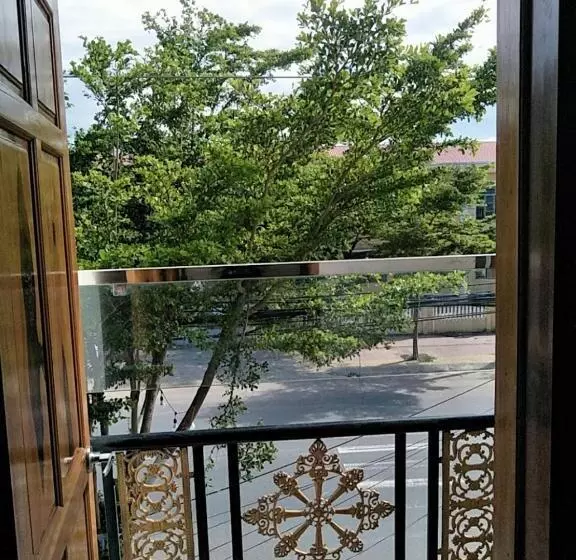 هتل Khách Sạn Hoàng Hải
