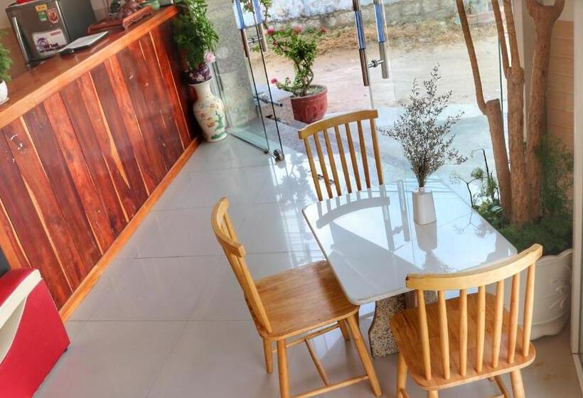 هتل Khách Sạn Hoàng Hải