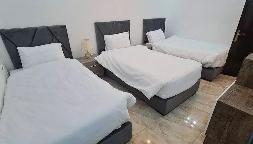 هتل Nabateans Home