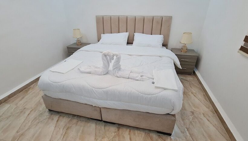 هتل Nabateans Home