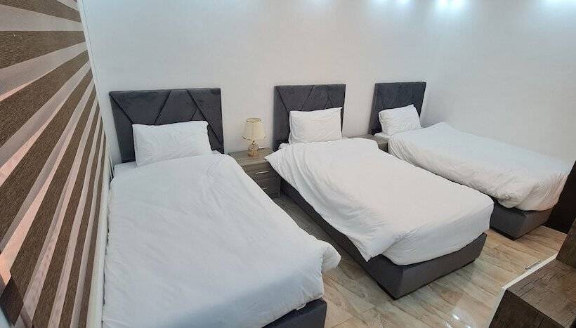 هتل Nabateans Home