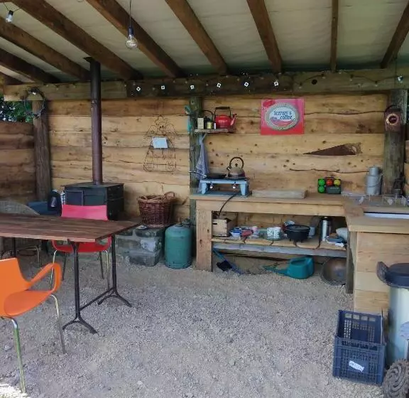 ホテル Shirehill Farm, Shires Barns