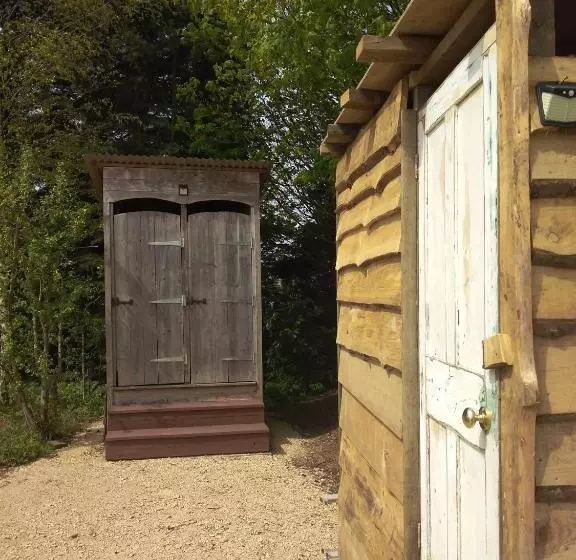 ホテル Shirehill Farm, Shires Barns