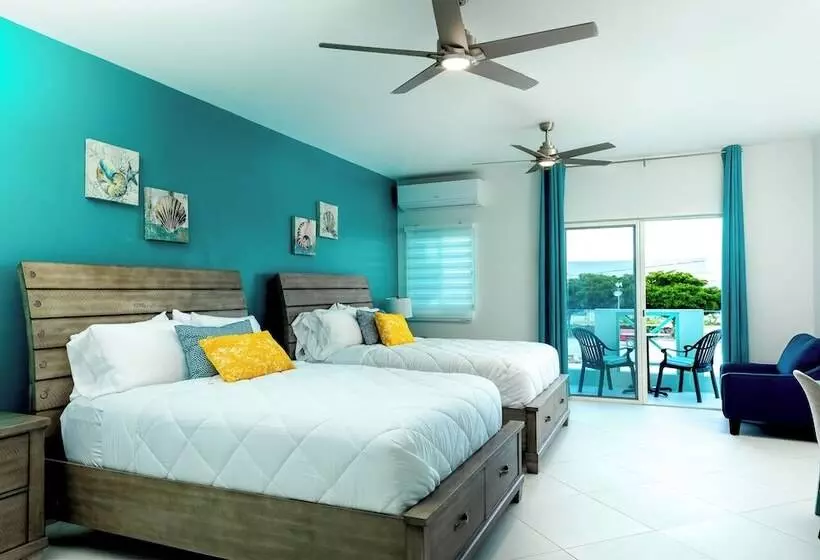 هتل The Suites At Mr Grouper