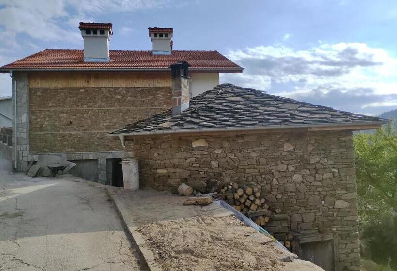 بنسيون музикалната къща