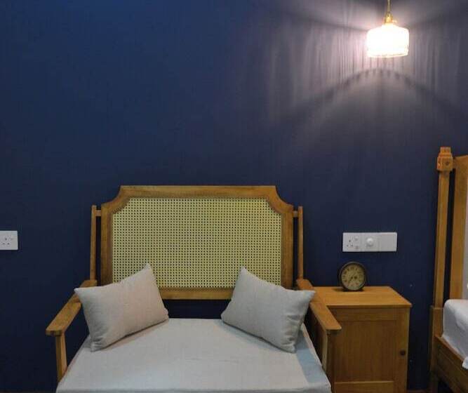 پانسیون Athirige Boutique House