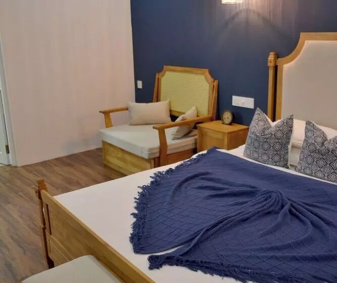 پانسیون Athirige Boutique House