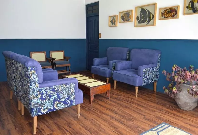 پانسیون Athirige Boutique House