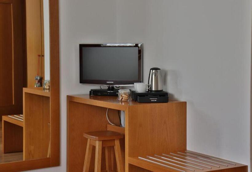 بنسيون Casa Cova Do Barro