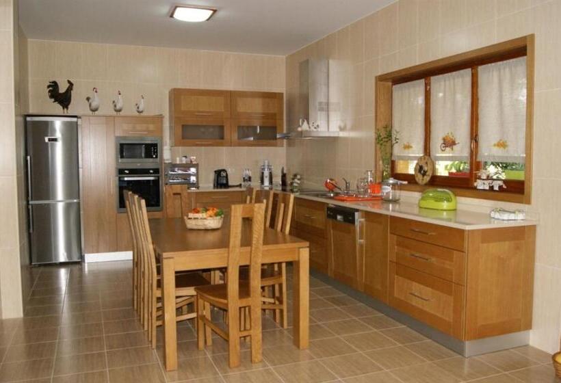 بنسيون Casa Cova Do Barro