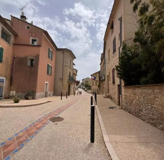 ペンション Gîtes Et Chambres Atypiques Le Temps Des Légendes