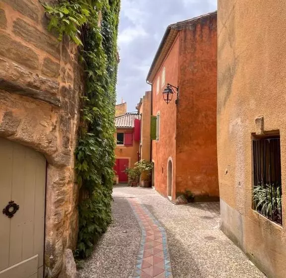 ペンション Gîtes Et Chambres Atypiques Le Temps Des Légendes