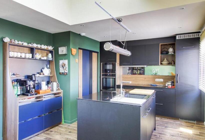 Pension L Idylle De Clamart