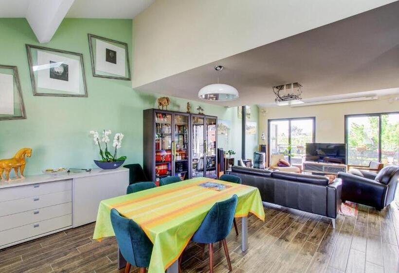 Pension L Idylle De Clamart