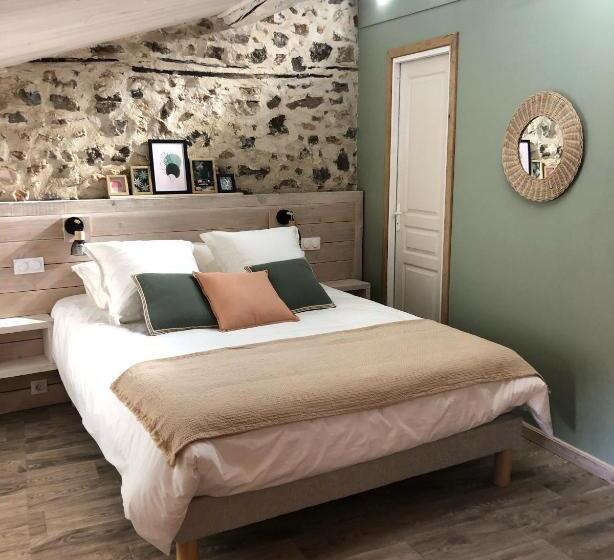 ペンション Le Mas Du Martinet