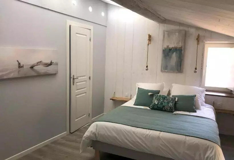 ペンション Le Mas Du Martinet