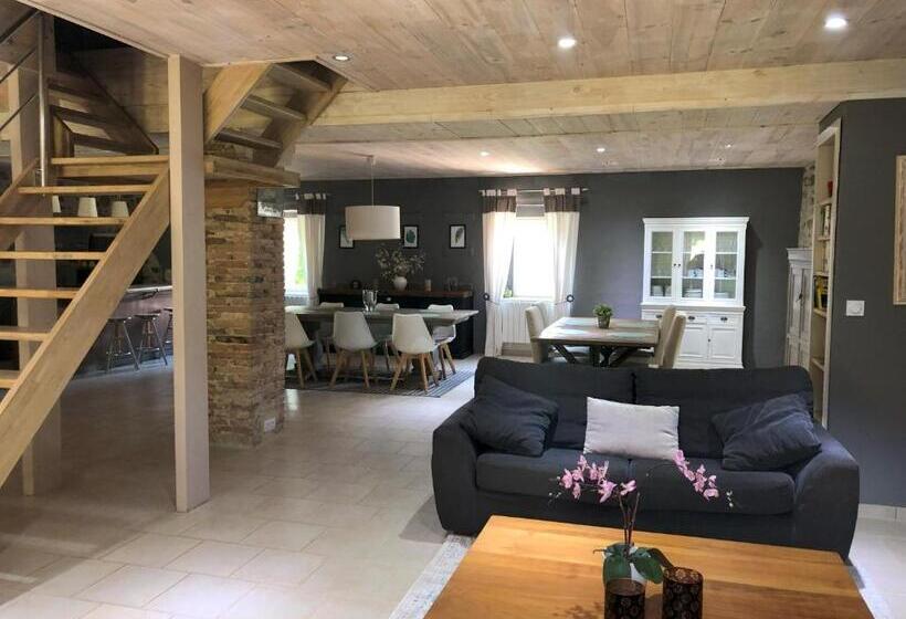 ペンション Le Mas Du Martinet