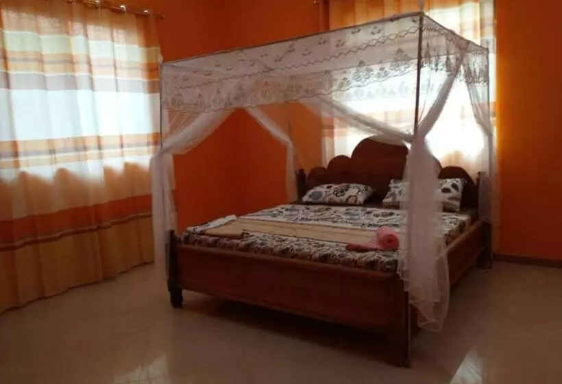پانسیون Mkoani Guest House