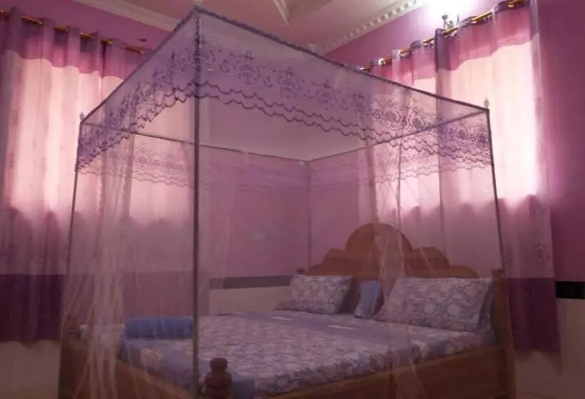 پانسیون Mkoani Guest House