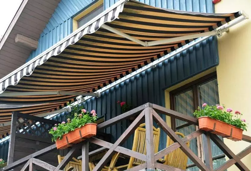 پانسیون Nidos Gaiva, Svečių Namai
