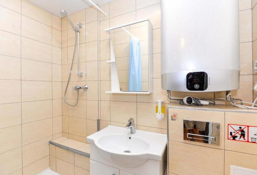 پانسیون Nidos Gaiva, Svečių Namai