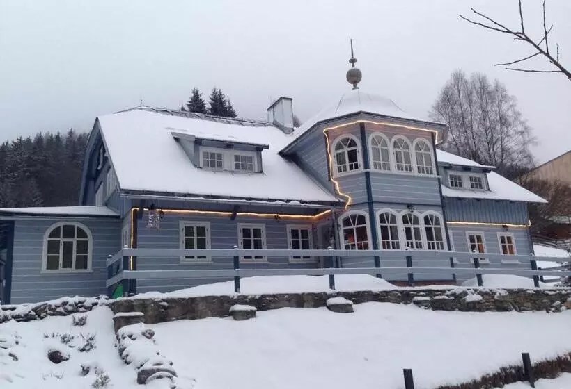 Majatalo Penzion Modrý Pavilon