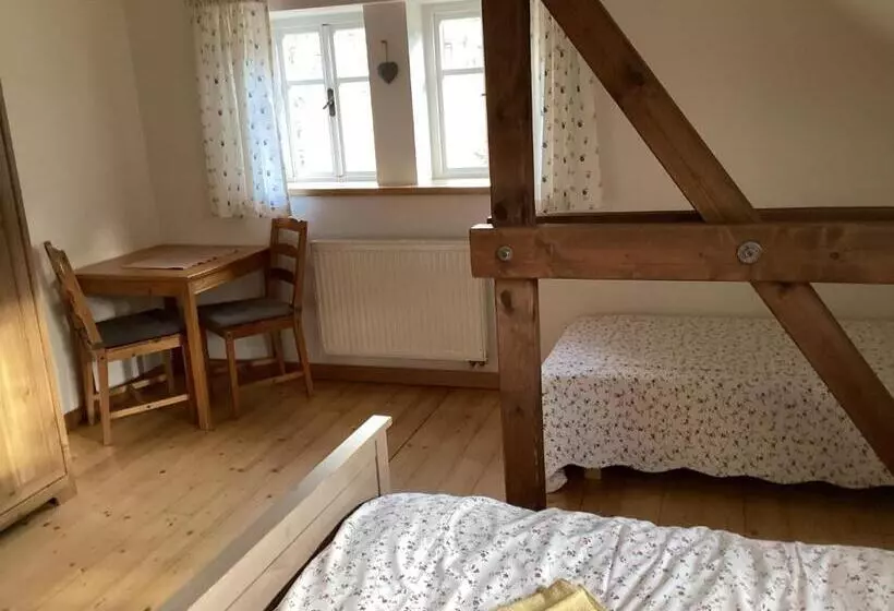 Majatalo Penzion Modrý Pavilon