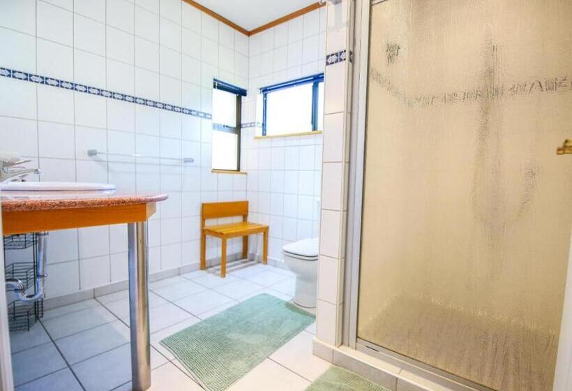 پانسیون Sonneneck Guesthouse