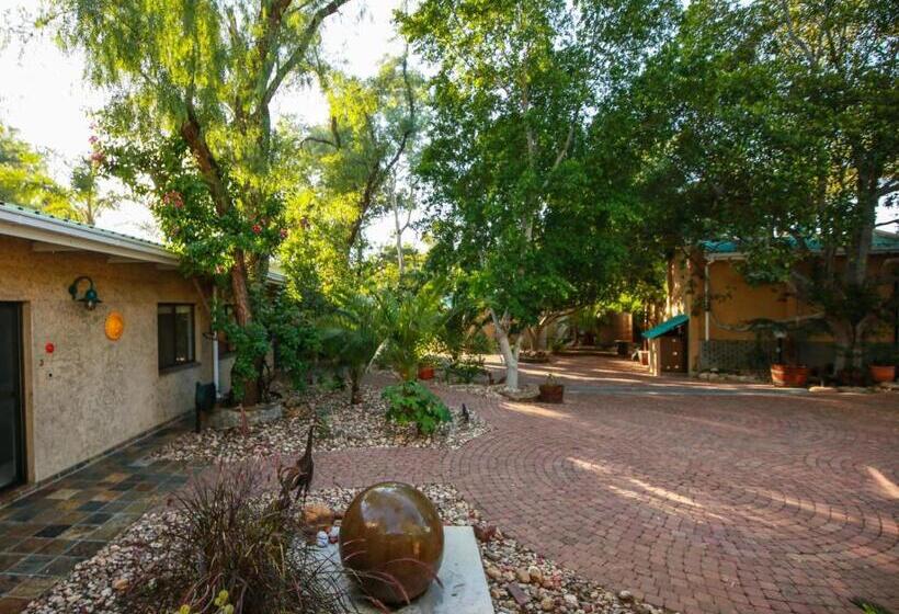 پانسیون Sonneneck Guesthouse