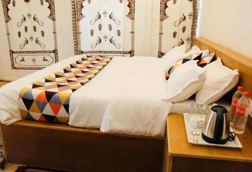 リゾートホテル Madrid Desert Camp Jaisalmer