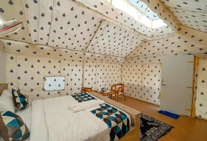 リゾートホテル Madrid Desert Camp Jaisalmer