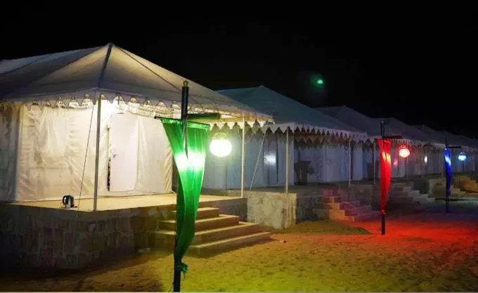 リゾートホテル Madrid Desert Camp Jaisalmer