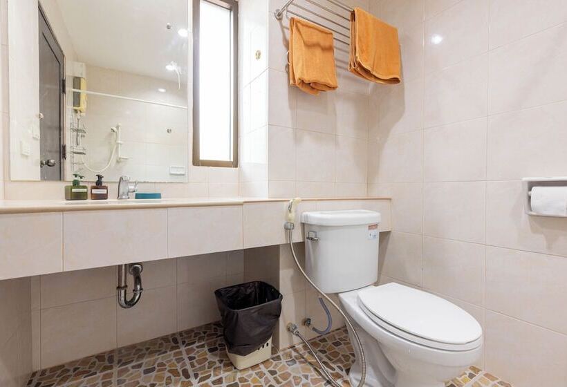 בית מלון כפרי Club 22 Kamala Suites