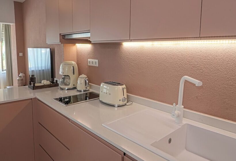 تختخواب و صبحانه Bono Residence