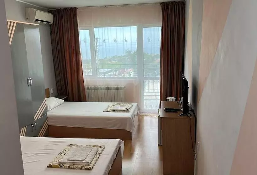 Hayat Hotel Ltd