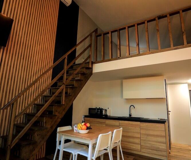 בית מלון כפרי Bizon Village