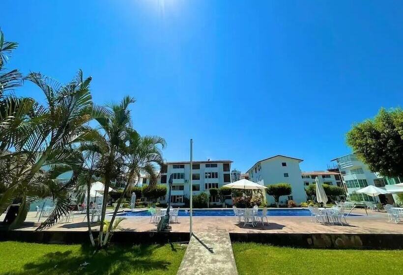 هتل Condo Marina By Trvl2hm