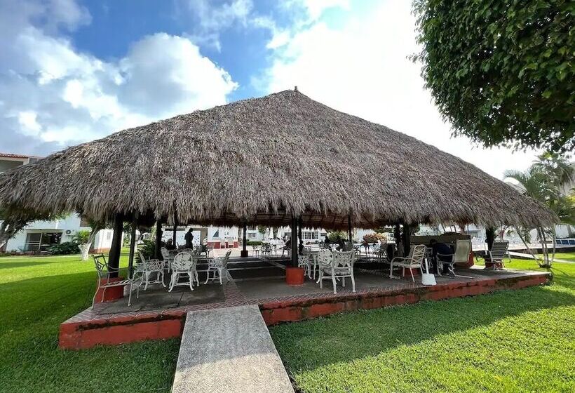 هتل Condo Marina By Trvl2hm