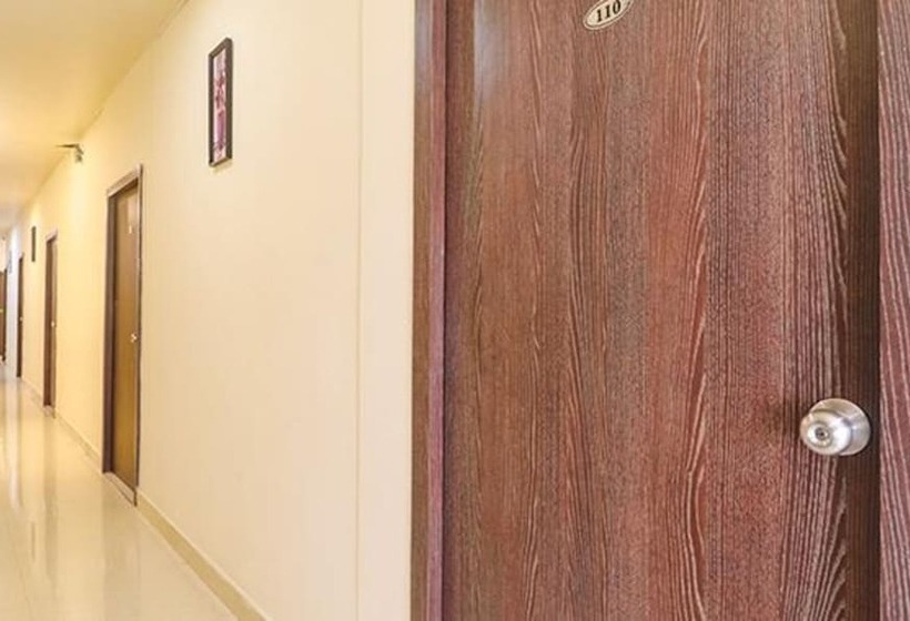 ホテル Fabexpress Airport Stay Inn