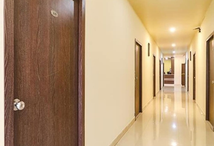 ホテル Fabexpress Airport Stay Inn