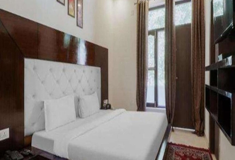 Hotel Jungle Resort By Fab